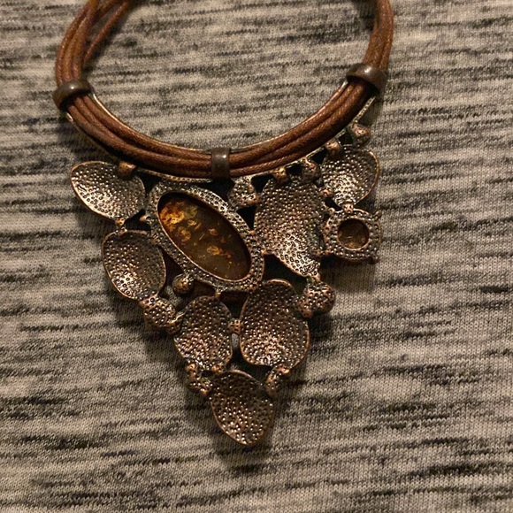 Multi-Stone Brown Triangular Statement Necklace on Brown Cords Costume Jewelry - Picture 6 of 11
